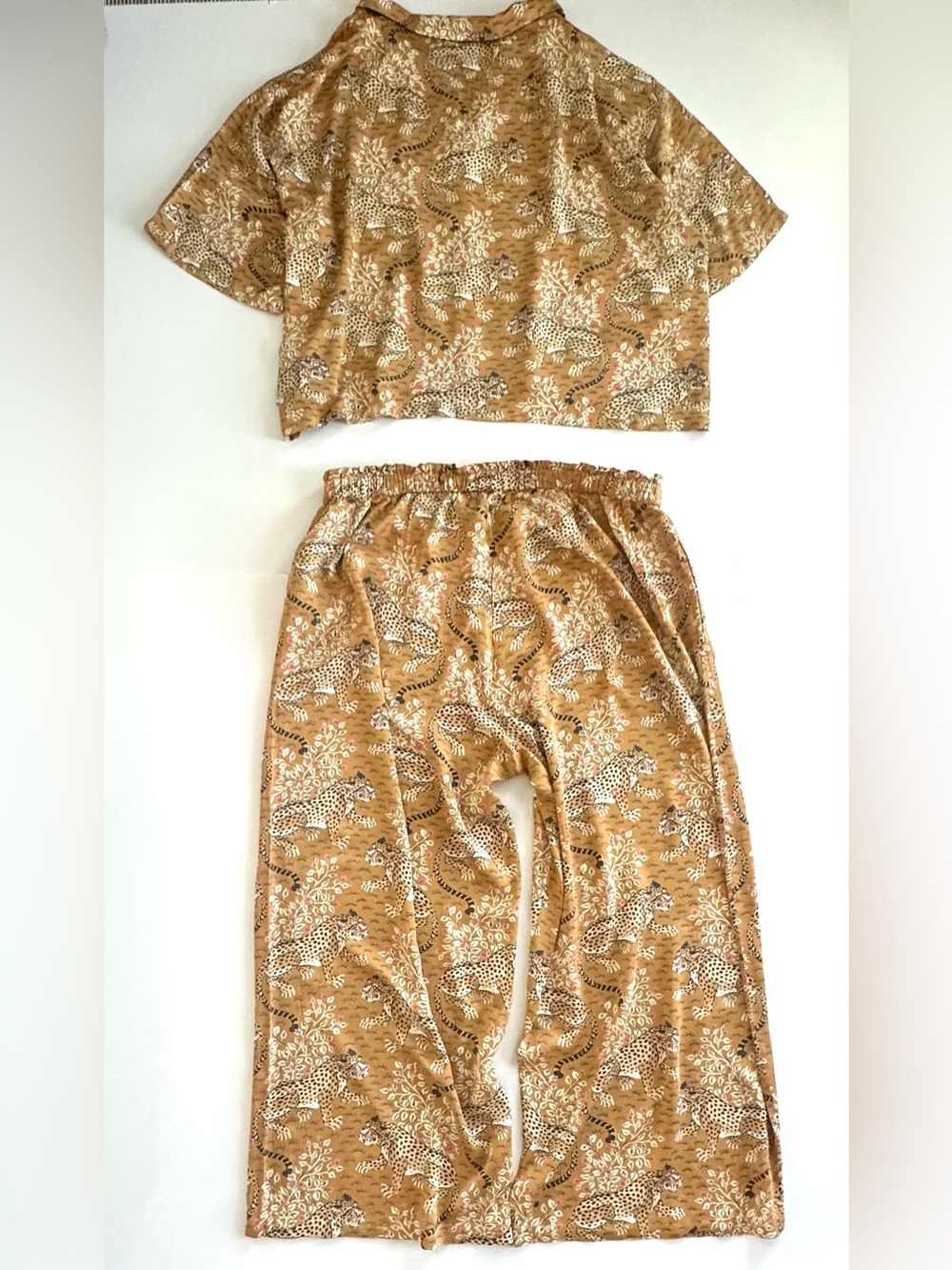 ✨Set✨Printfresh Eco Satin Wildest Dreams Set in Bagheera Tobacco | 1X | EUC - Picture 6 of 16